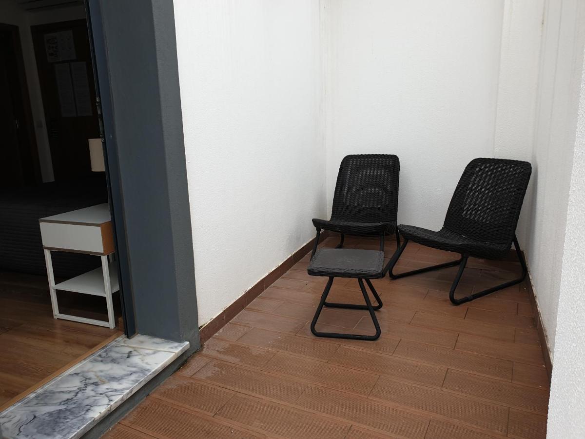 Oceanoasis Hostel Olhao Ngoại thất bức ảnh